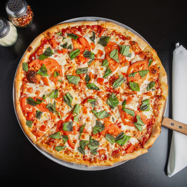 16" Margarita Pizza.
