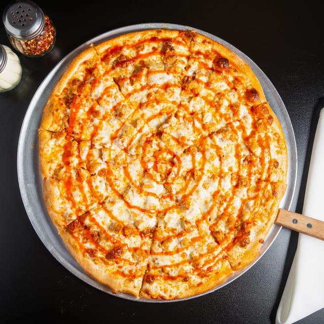 18" Buffalo Chicken.