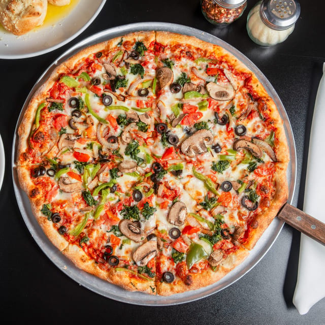 16" Veggie Lovers.